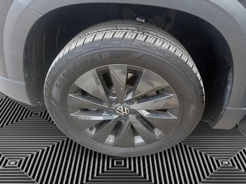 Used 2023 Volkswagen Taos S w/ Driver Assistance Package image 17