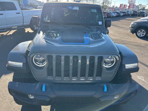 Used 2022 Jeep Wrangler Unlimited Rubicon 4xe w/ Cold Weather Group image 11