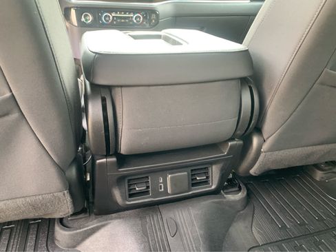 Used 2023 GMC Sierra 1500 Elevation w/ LPO, Elevation Black Package AWD/4WD image 23