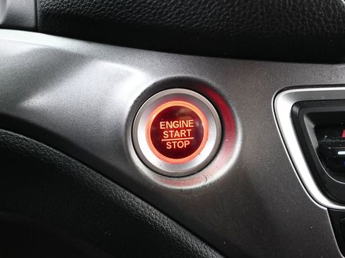 Used 2018 Honda Pilot EX-L image 28