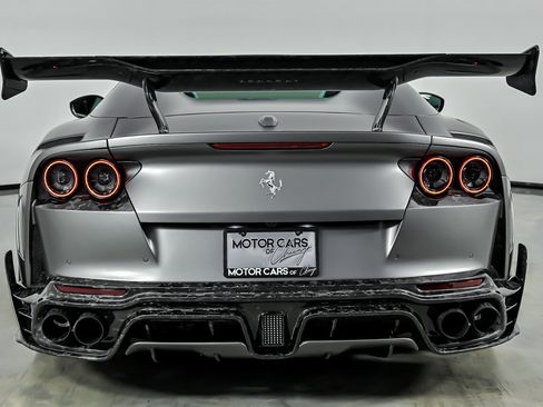 Used 2021 Ferrari 812 GTS RWD image 7