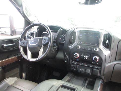 Used 2022 GMC Sierra 2500 Denali w/ Denali Ultimate Package AWD/4WD image 28