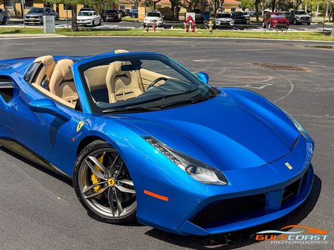 Used 2017 Ferrari 488 Spider image 74