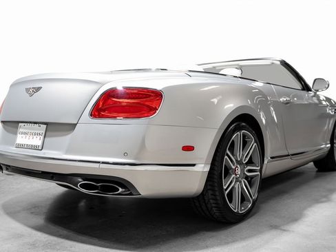 Used 2017 Bentley Continental GT image 13