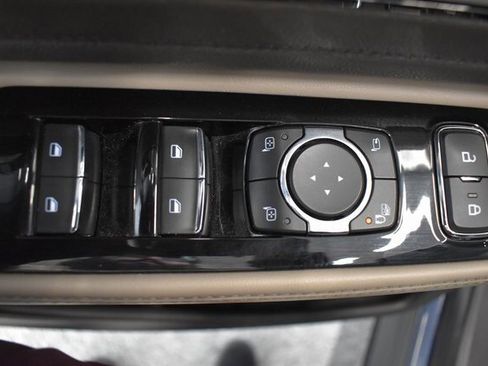 Used 2021 Lincoln Aviator Reserve w/ Equipment Group 202A image 23