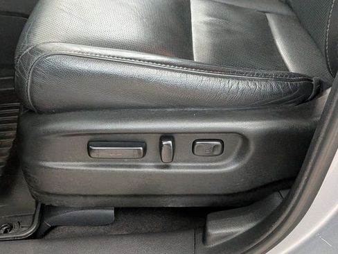 Used 2018 Honda Pilot Elite image 13