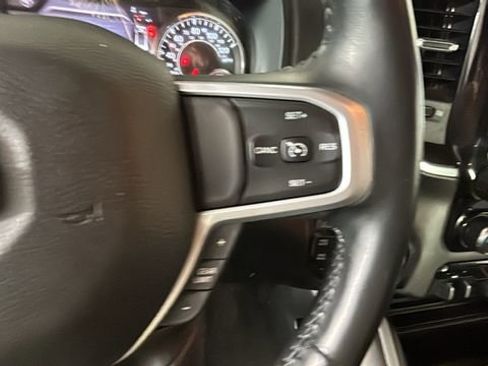 Used 2022 RAM 1500 Big Horn AWD/4WD image 17