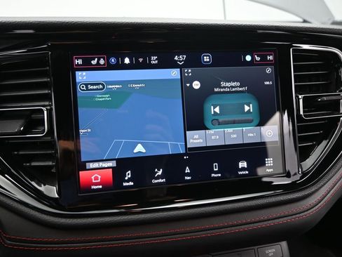 Used 2025 Dodge Durango GT image 36