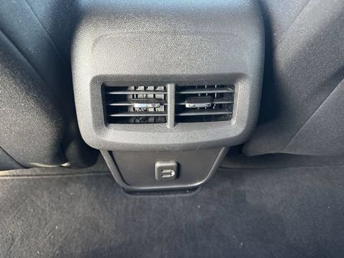 Used 2024 Chevrolet Equinox LS w/ LS Convenience Package AWD/4WD image 20