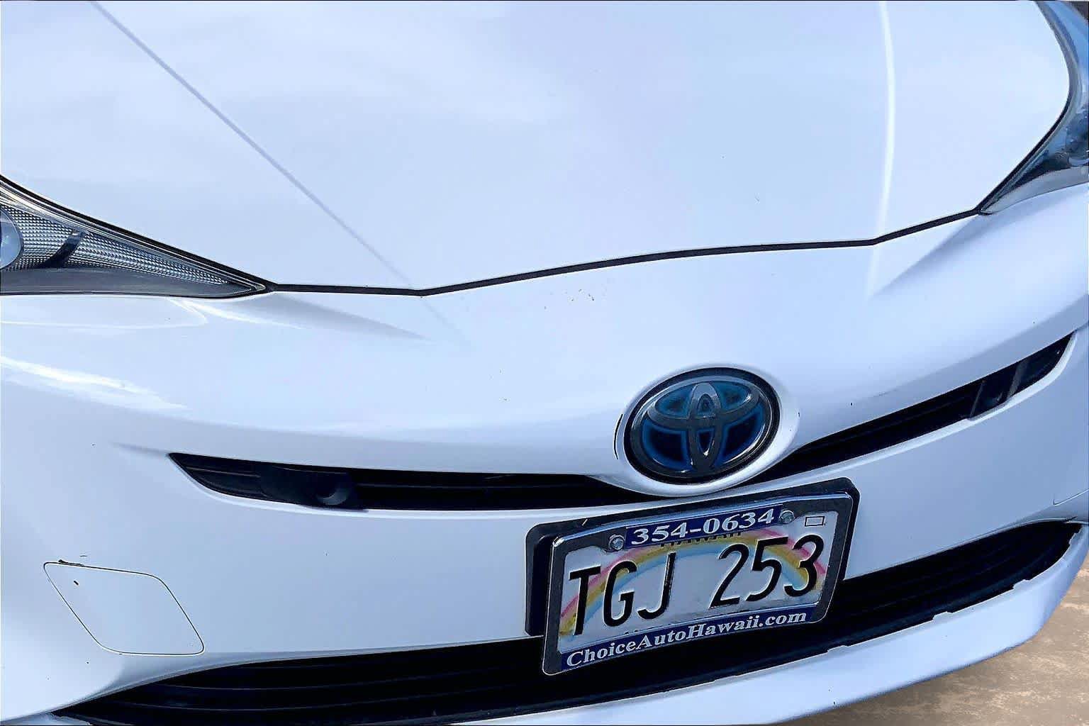 Used 2018 Toyota Prius One FWD image 33