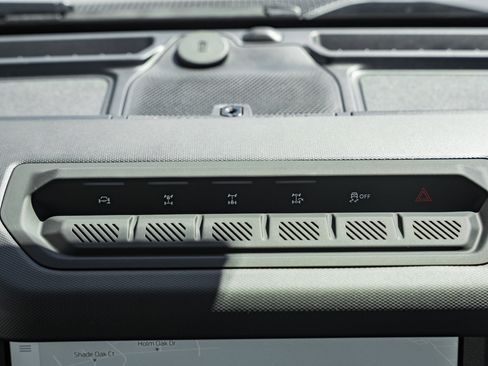 New 2026 Ford Bronco Badlands AWD/4WD image 23