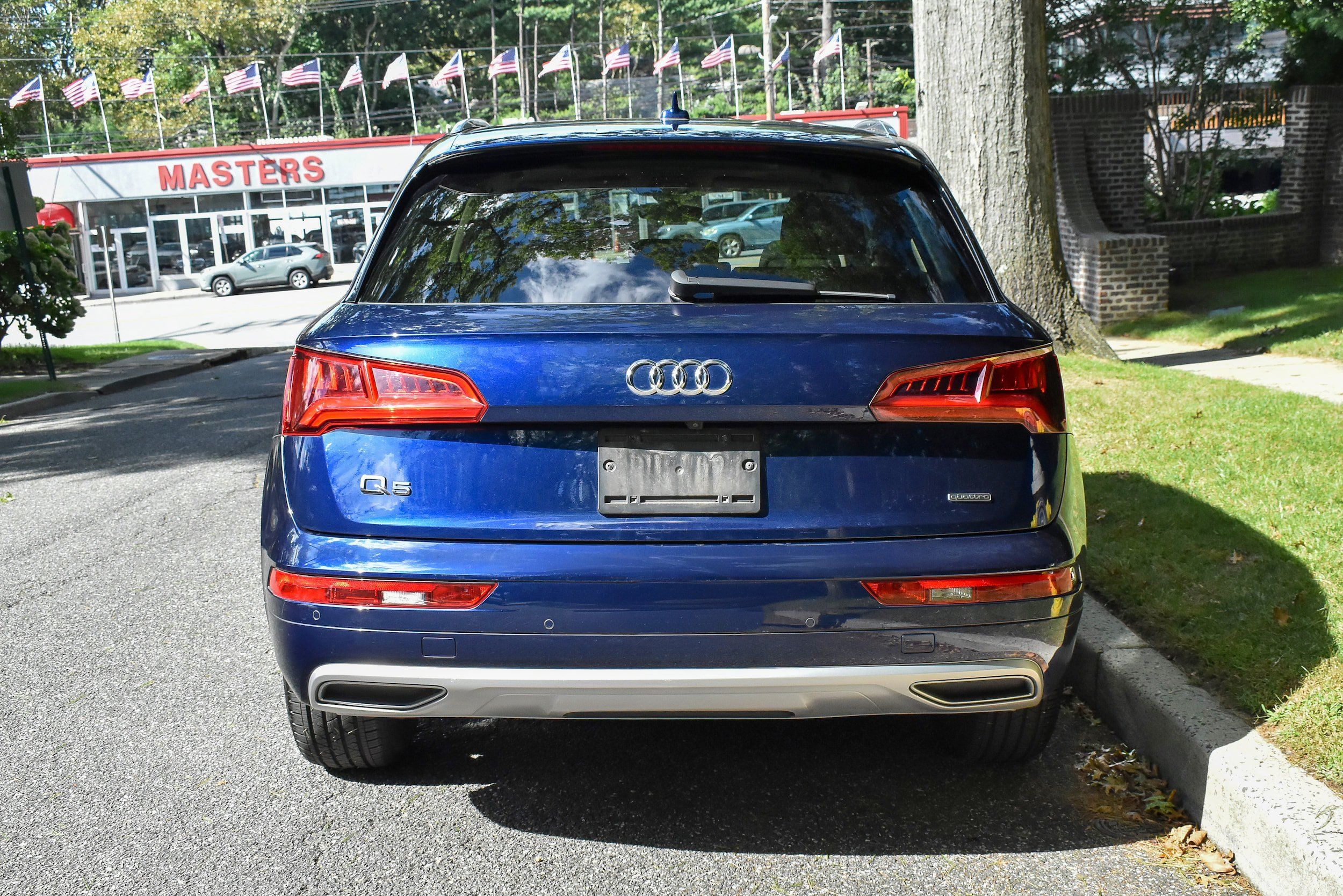 Used 2020 Audi Q5 2.0T Premium w/ Convenience Package AWD/4WD image 6