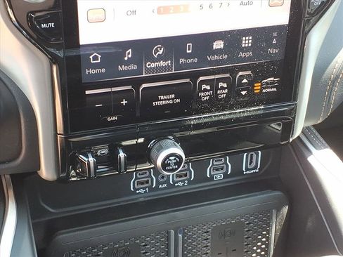 New 2026 RAM 1500 Tungsten w/ Trailer Tow Group AWD/4WD image 32