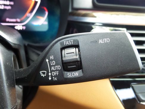 Used 2023 BMW 540i w/ M Sport Package RWD image 44