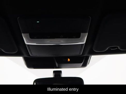 Used 2024 Mitsubishi Outlander SE Black Edition image 23