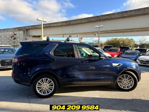 Used 2018 Land Rover Discovery HSE AWD/4WD image 8