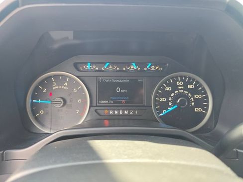 Used 2016 Ford F150 XLT w/ Equipment Group 302A Luxury AWD/4WD image 25