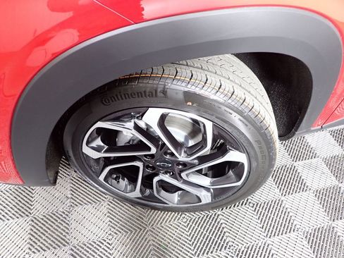 New 2026 Chevrolet Trax RS w/ Driver Confidence Package image 34