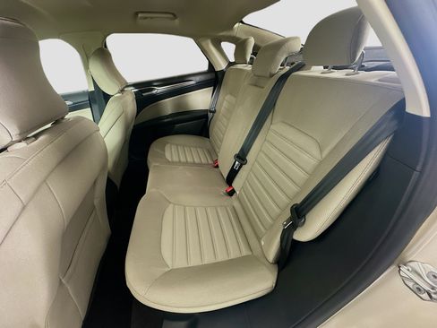 Used 2018 Ford Fusion S FWD image 25