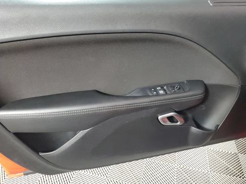 Used 2020 Dodge Challenger R/T RWD image 12