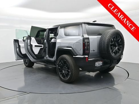 Used 2025 GMC Hummer EV 2X image 40