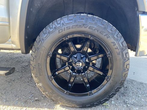 Used 2018 GMC Sierra 1500 SLE w/ SLE Value Package image 10