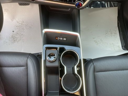 New 2026 Chevrolet Equinox LT w/ Convenience Package II image 18