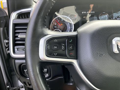 Used 2019 RAM 1500 Big Horn image 22