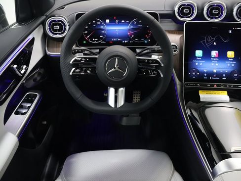 New 2026 Mercedes-Benz GLC 300 4MATIC image 16