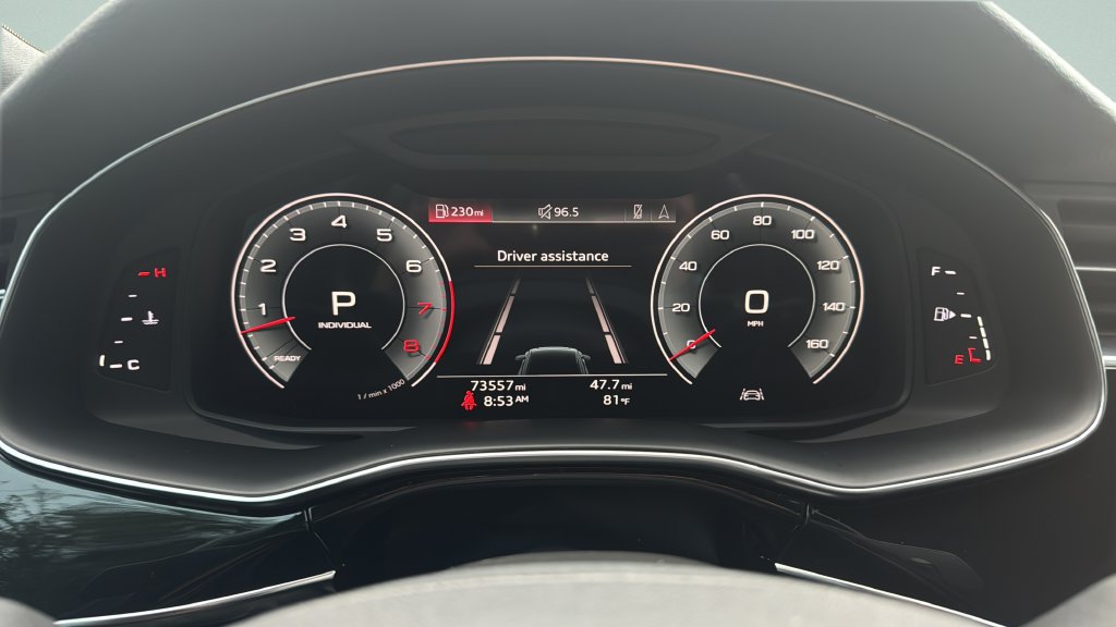 Used 2022 Audi Q8 Premium w/ Convenience Package AWD/4WD image 31
