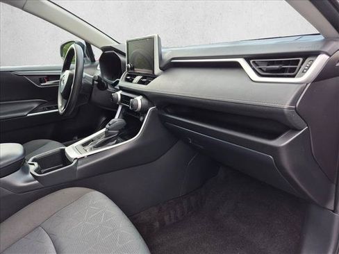 Certified 2025 Toyota RAV4 XLE AWD/4WD image 19