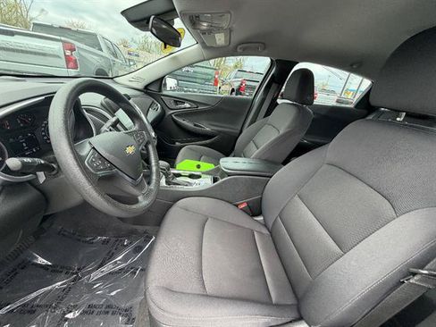 Used 2024 Chevrolet Malibu LT FWD image 22