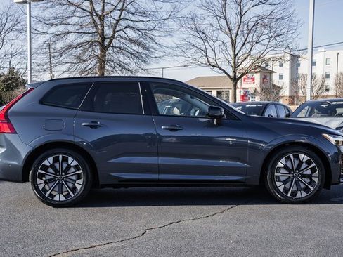 New 2026 Volvo XC60 B5 Ultra w/ Protection Package Premier image 3