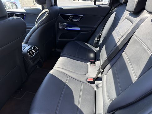 Used 2026 Mercedes-Benz GLC 300 4MATIC image 26