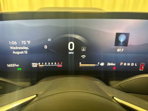 Used 2026 Buick Enclave Preferred FWD image 25