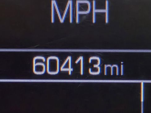 Used 2016 Chevrolet Colorado LT w/ Midnight Edition image 19