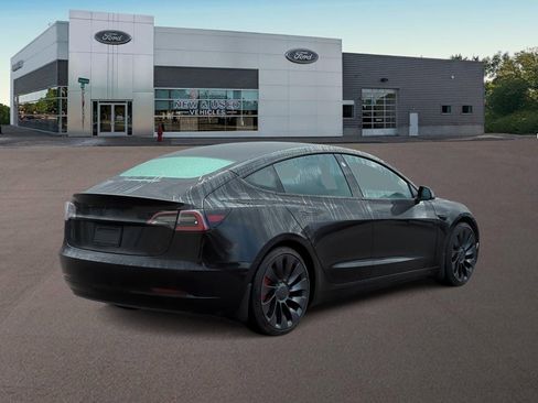 Used 2022 Tesla Model 3 Performance image 8