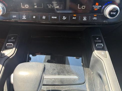 Used 2022 Kia Telluride EX w/ EX Premium Package AWD/4WD image 34