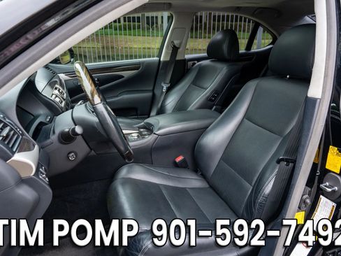 Used 2014 Lexus LS 460 w/ Comfort Package RWD image 11