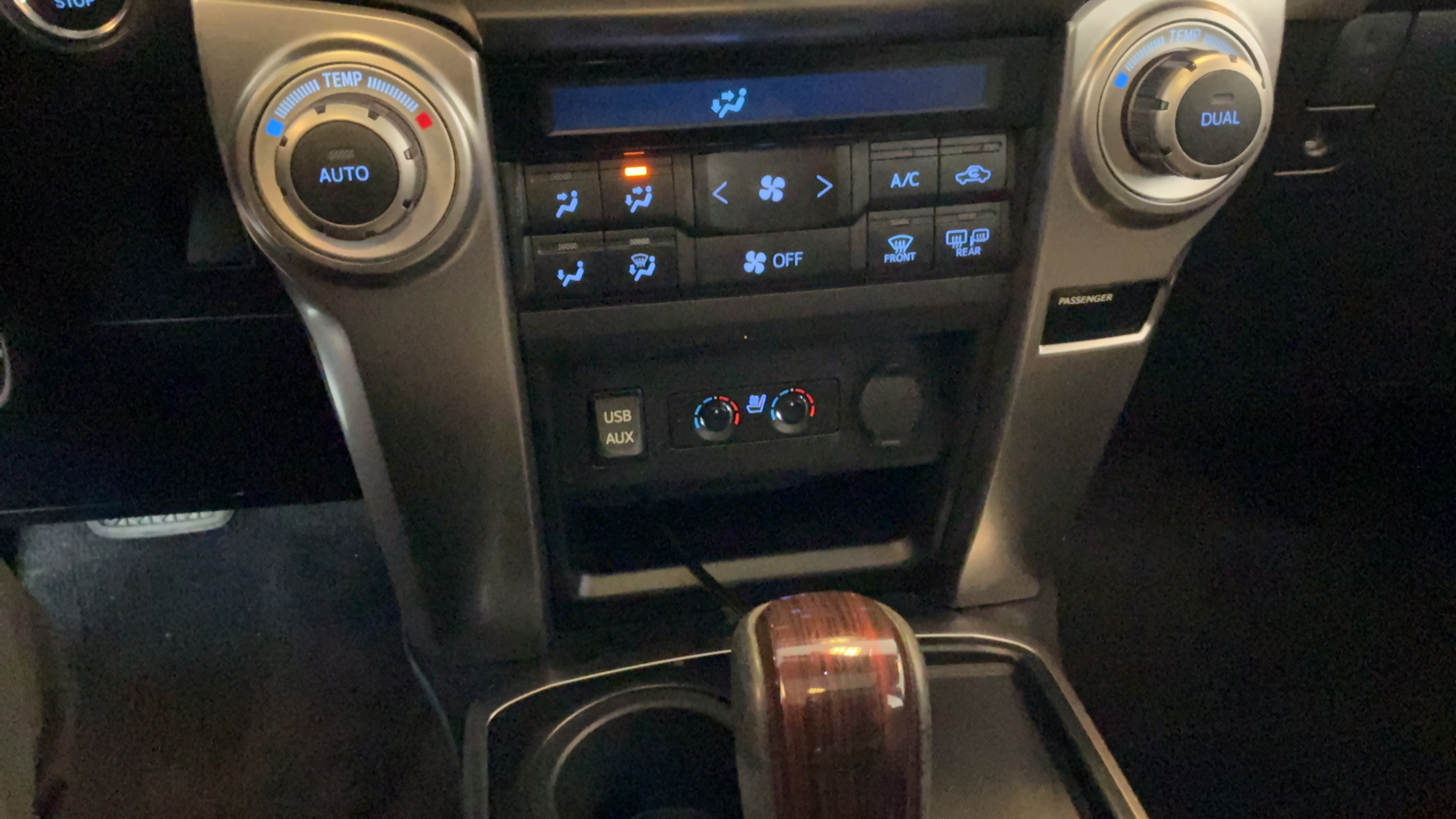 Used 2018 Toyota 4Runner Limited RWD image 14