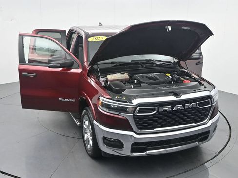 Used 2025 RAM 1500 Big Horn AWD/4WD image 47