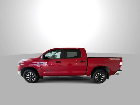 Used 2019 Toyota Tundra SR5 w/ TRD Off Road Package image 5