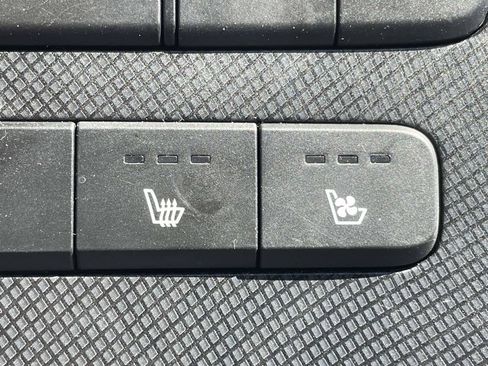 Used 2024 Hyundai Palisade Limited AWD/4WD image 19