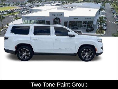 Certified 2022 Jeep Grand Wagoneer Series I AWD/4WD image 4