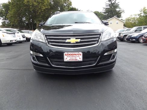 Used 2014 Chevrolet Traverse LT FWD image 3