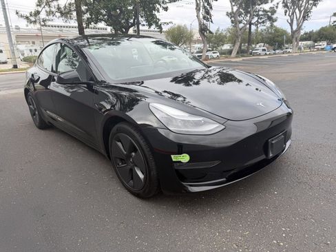 Used 2023 Tesla Model 3 Standard Range RWD image 2