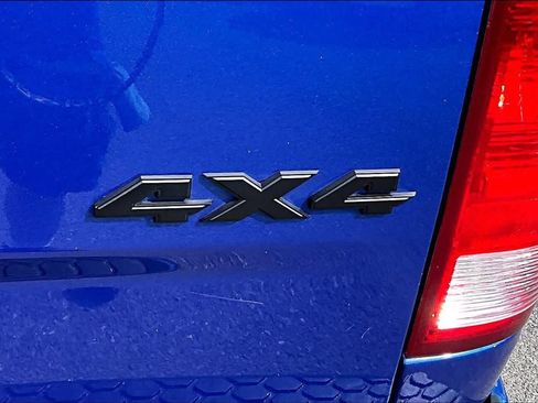 Used 2019 RAM 1500 Express w/ Wheel & Sound Group AWD/4WD image 7