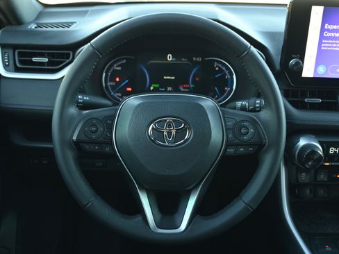 Used 2023 Toyota RAV4 XSE image 19