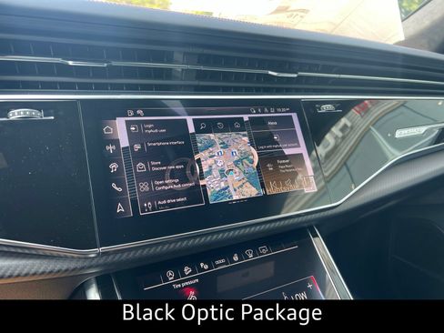 New 2026 Audi SQ8 Prestige AWD/4WD image 10