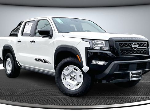 Used 2024 Nissan Frontier SV w/ Hardbody Edition image 1